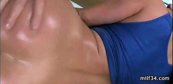  Hot Cougar Bangs Cub